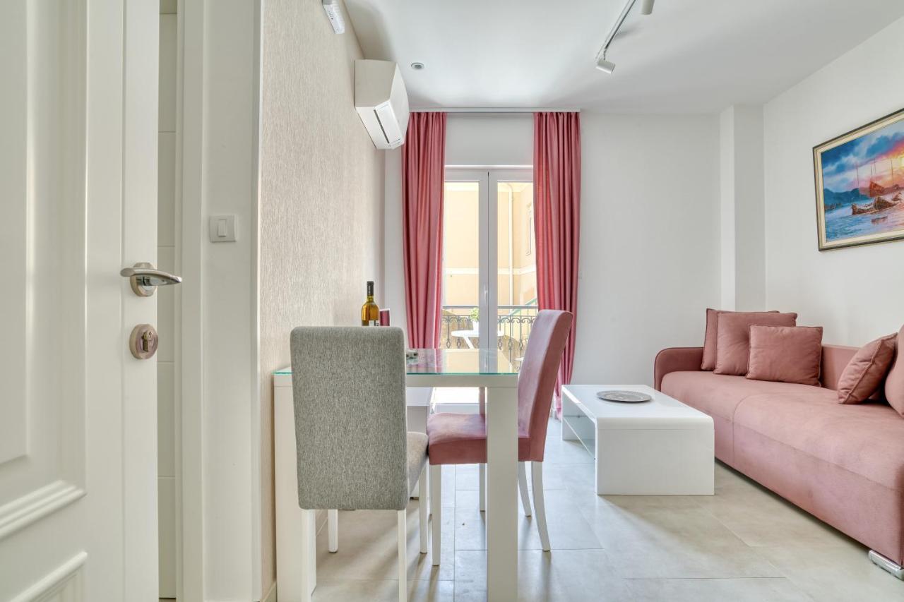 The Golden Luxury Apartments Kotor Bagian luar foto