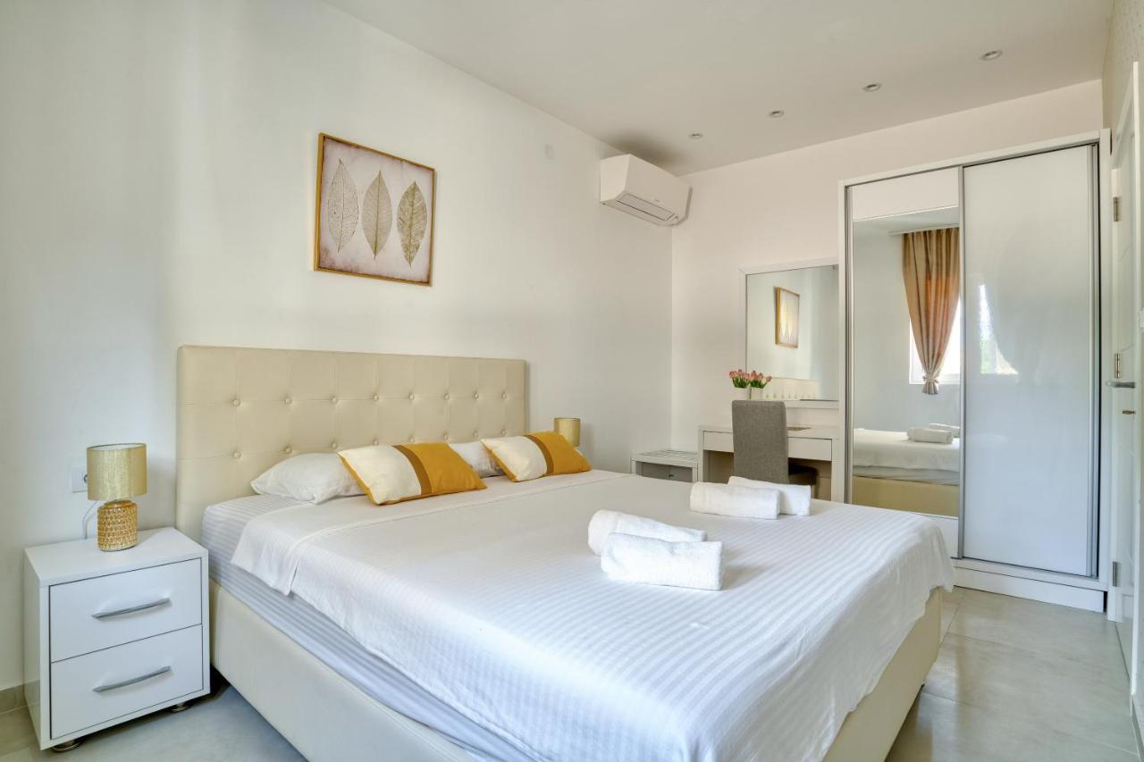The Golden Luxury Apartments Kotor Bagian luar foto