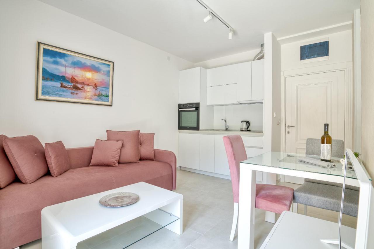 The Golden Luxury Apartments Kotor Bagian luar foto
