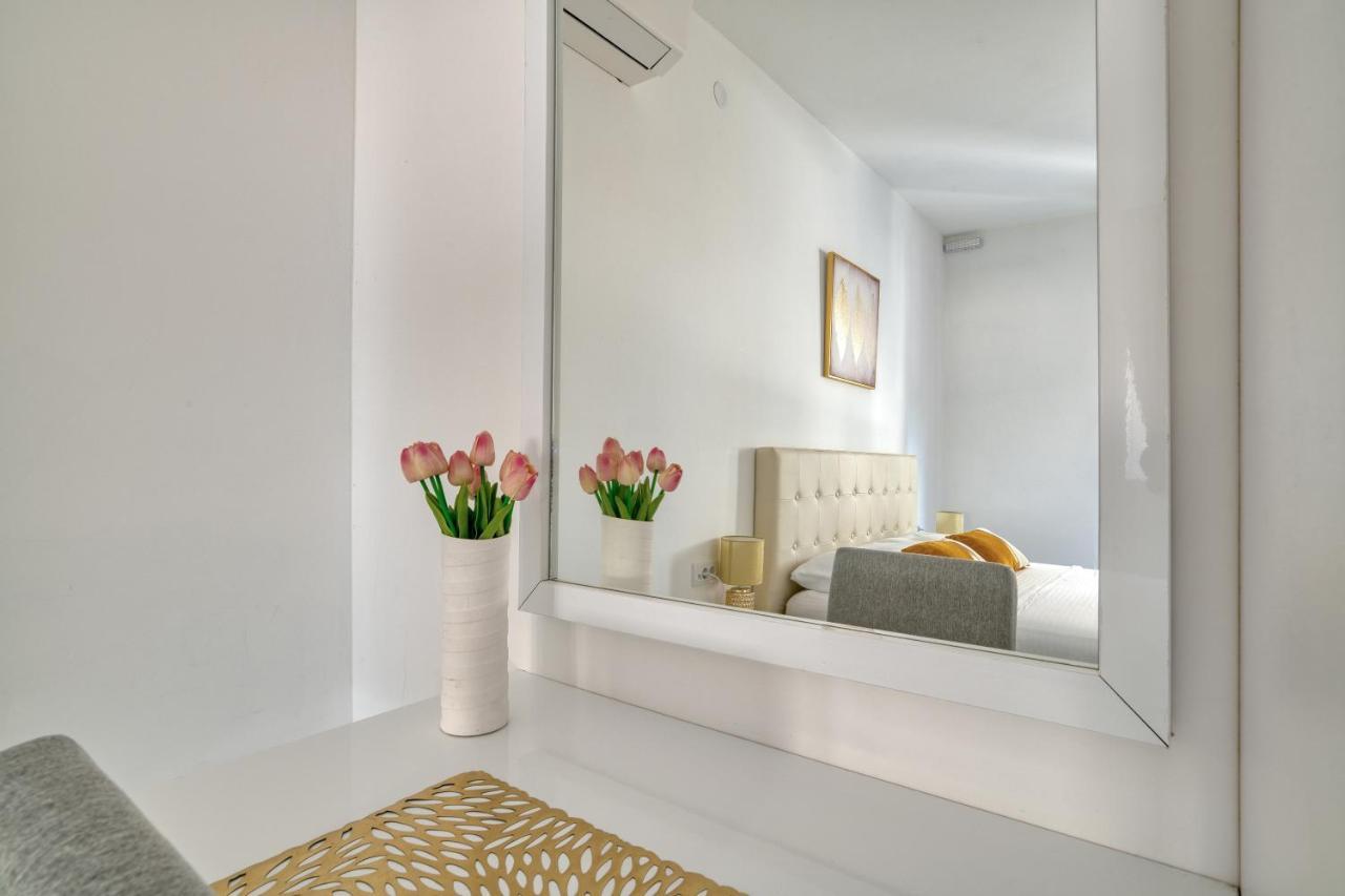 The Golden Luxury Apartments Kotor Bagian luar foto