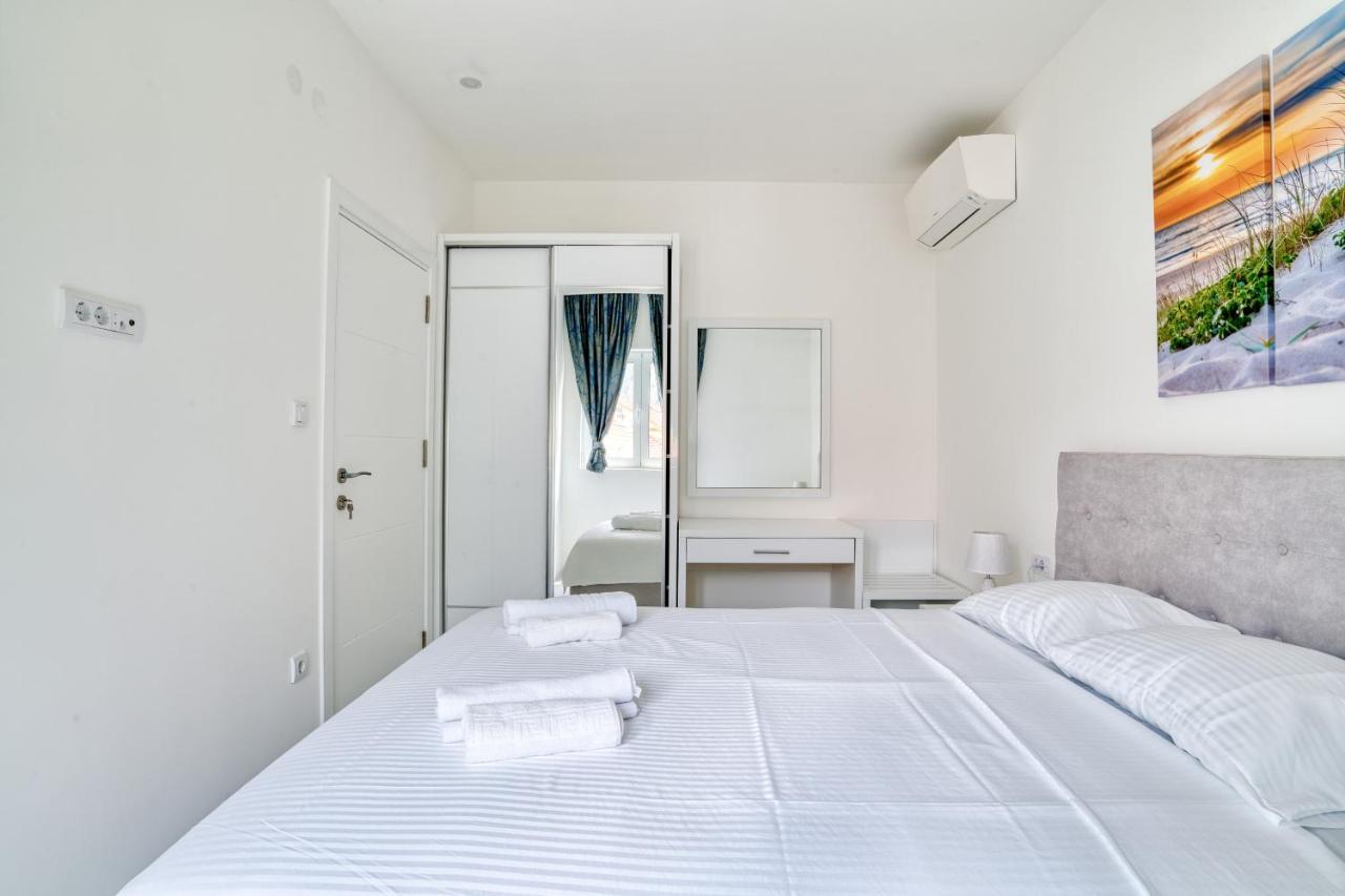 The Golden Luxury Apartments Kotor Bagian luar foto