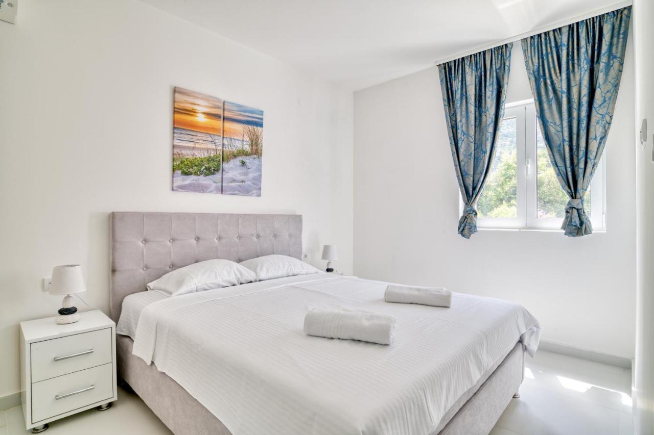 The Golden Luxury Apartments Kotor Bagian luar foto