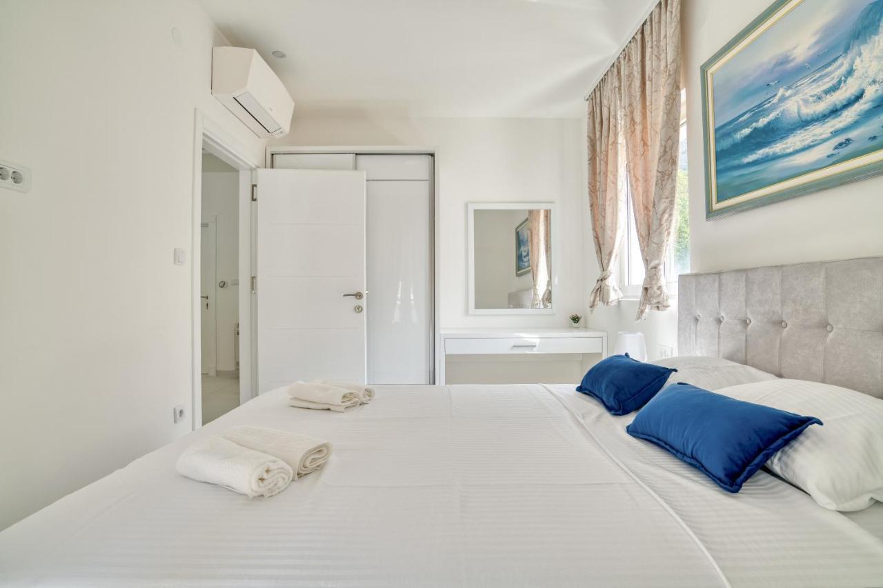 The Golden Luxury Apartments Kotor Bagian luar foto