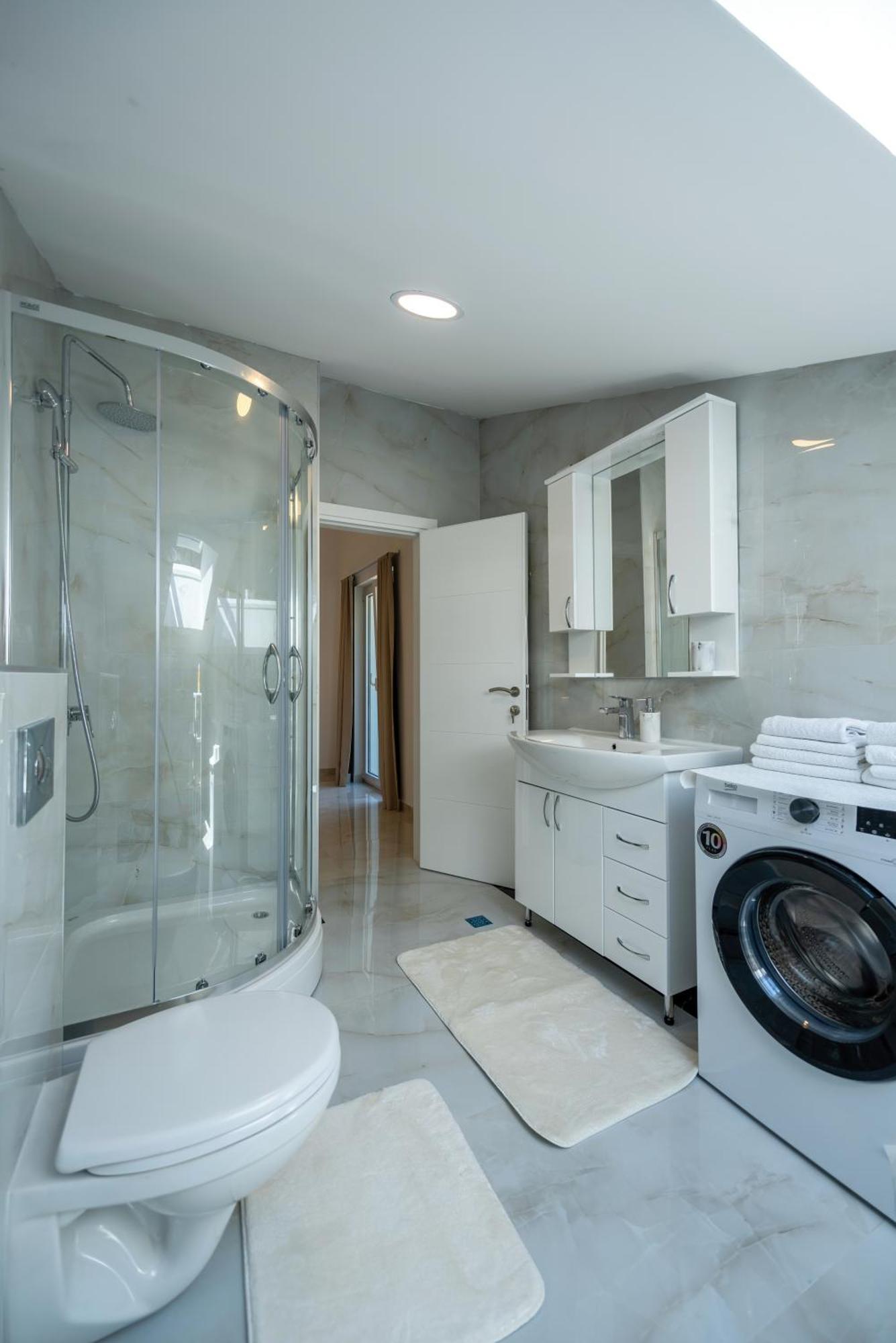 The Golden Luxury Apartments Kotor Bagian luar foto